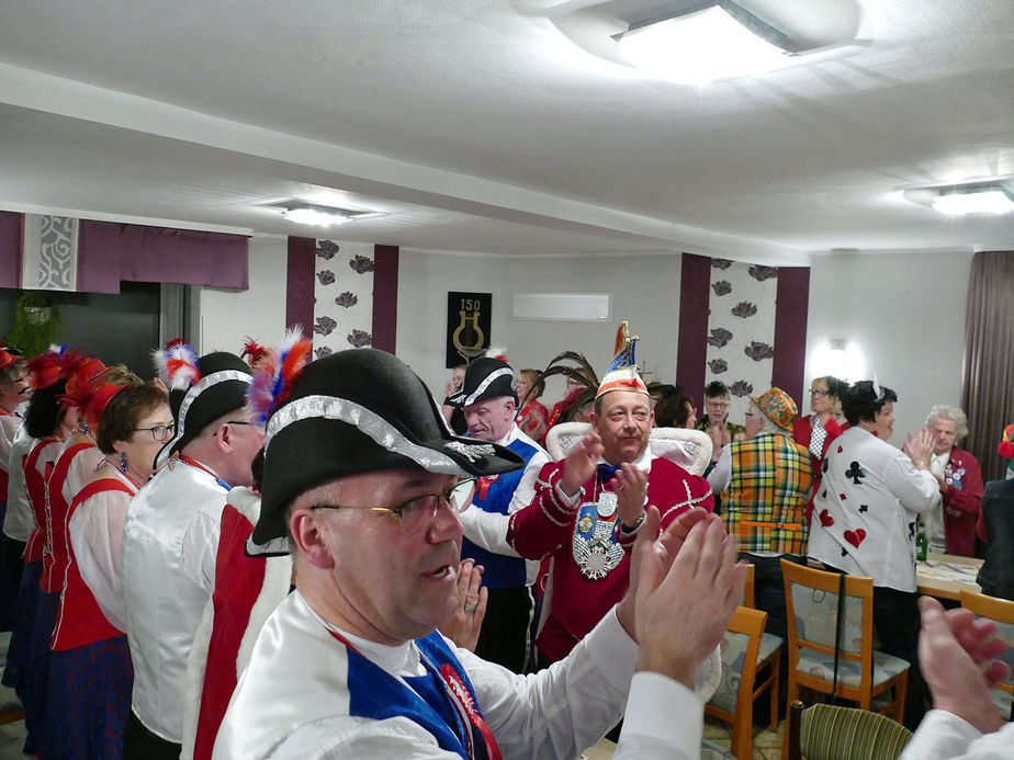 Frauenkarneval der kfd im Landhotel Weinrich (Foto: Karl-Franz Thiede)